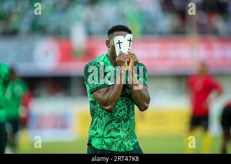 Akwa Ibom, Nigeria. 10. September 2023. Nigeria gegen Sao Tomé, Qualifikation für den CAF African Cup of Nations. Taiwo Awoniyi feiert sein Tor mit Victor Osimhen. Victor Modo: Victor Modo/Alamy Live News Stockfoto