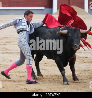 Der Stierkämpfer Paco Ramos während des Stierkampfes von Corrida de Toros auf der Plaza de las Ventas in Madrid, 10. September 2023 Spanien Stockfoto