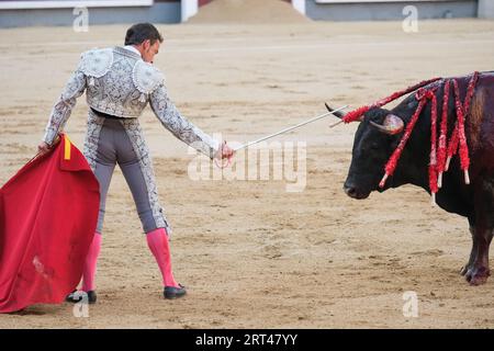 Der Stierkämpfer Paco Ramos während des Stierkampfes von Corrida de Toros auf der Plaza de las Ventas in Madrid, 10. September 2023 Spanien Stockfoto