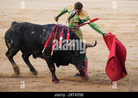 Madrid, Spanien. September 2023. Der Stierkämpfer Luis Gerpe während des Stierkampfes von Corrida de Toros auf der Plaza de las Ventas in Madrid, 10. September 2023 Spanien (Foto: Oscar Gonzalez/SIPA USA) (Foto: Oscar Gonzalez/SIPA USA) Credit: SIPA USA/Alamy Live News Stockfoto