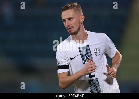 Serravalle, Italien. September 2023. Zan Karnicnik aus Slowenien während des Spiels der UEFA EURO 2024 im Stadion San Marino in Serravalle. Auf dem Bild sollte stehen: Jonathan Moscrop/Sportimage Credit: Sportimage Ltd/Alamy Live News Stockfoto