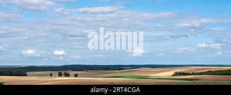 Offene ländliche Landschaft in der Nähe von Tanay und dijon im saone-Tal Stockfoto