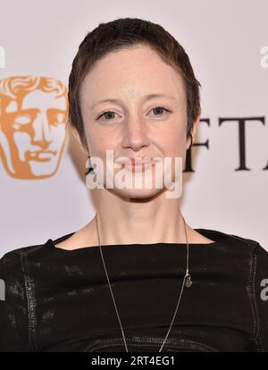 14. Januar 2023, Beverly Hills, Kalifornien, USA: Andrea Riseborough trifft für die BAFTA Tea Party im Four Seasons Hotel & Resort ein. (Bild: © Lisa O'Connor/ZUMA Press Wire) NUR REDAKTIONELLE VERWENDUNG! Nicht für kommerzielle ZWECKE! Stockfoto