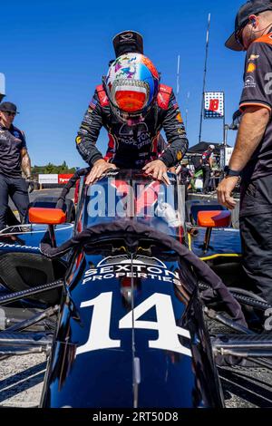 Monterey, KALIFORNIEN, USA. September 2023. Der INDYCAR-Fahrer SANTINO FERRUCCI (14) aus Woodbury, Connecticut, bereitet sich auf das Training für den Firestone Grand Prix von Monterey auf dem WeatherTech Raceway Laguna Seca in Monterey vor. (Bild: © Walter G Arce SR Grindstone Medi/ASP) NUR REDAKTIONELLE VERWENDUNG! Nicht für kommerzielle ZWECKE! Stockfoto