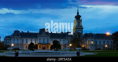 Festetics Palace bei Nacht Stockfoto