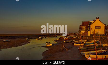 Der Kai bei Sonnenuntergang, Wells Next the Sea, North Norfolk Stockfoto