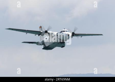 Torre del Mar International Air Show, Málaga, Spanien. September 2023. CASA CN-235 von Guardia Civil. Stockfoto