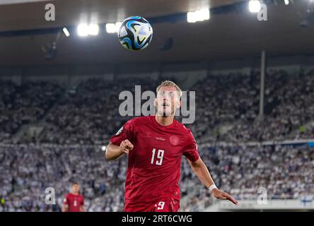 10. September 2023: Jonas Wind (Dänemark) kontrolliert den Ball während eines Qualifikationsspiels der Gruppe H zur EURO 2024, Finnland gegen Dänemark, im Olympiastadion Helsinki, Finnland. Kim Price/CSM Stockfoto