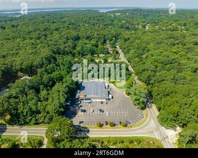 Luftaufnahme des IGA-Supermarkts in Shelter Island, NY Stockfoto