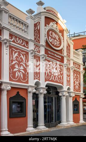 Die Filmoteca Espanola wurde 1912 als Kulturhalle in Auftrag gegeben und 1922 in das Cine Dore, Madrids ältestes Kino Lavap, umgewandelt Stockfoto