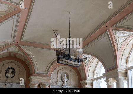 Miami, Florida - 25. August 2023: Ceilingof Villa Vizcaya in Miami. Stockfoto
