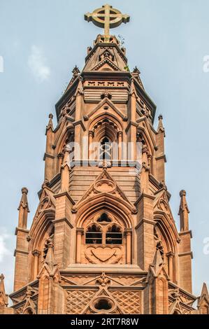 06 10 2004 Mutiny Memo Rial wurde 1863 erbaut. Das Gebäude von Memorial ist ein achteckiger, sich verjüngender Turm im viktorianischen gotischen Stil. Ka Stockfoto