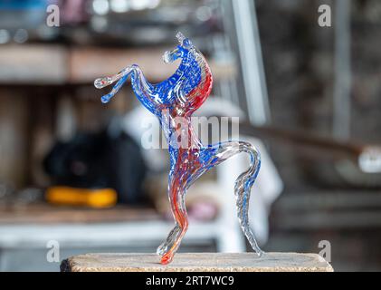 Die Verarbeitung von Murano-Glas in Venedig, Venetien, Italien Stockfoto