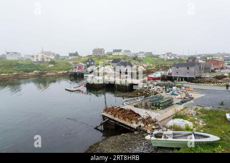 Peggy's Cove, Kanada - 13. August 2015: Peggy's Cove Village in Nova Scotia-Kanada an einem nebligen Tag Stockfoto