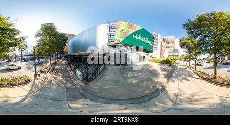360 Grad Panorama Ansicht von Atlanta, GA, USA - 8. September 2023: 360 Foto All American Hudson Grille Restaurant and Bar