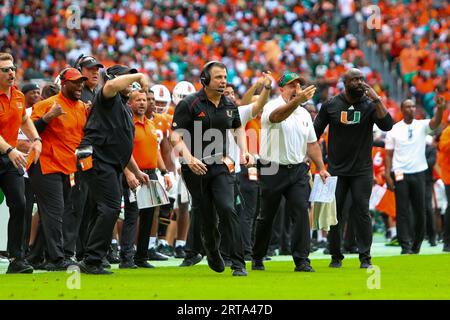 Cheftrainer Mario Cristobal, Miami Hurricanes 48 V Texas A&M 33, NCAA, 9. September 2023, Hard Rock Stadium, Florida, USA, Foto: Chris Arjoon/Credit Stockfoto