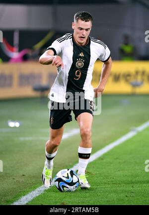 Fussball, Herren, Deutschland, Nationalmannschaft, LŠnderspiel, Volkswagen Arena Wolfsburg: Deutschland - Japan 1:4; Florian Wirtz (GER). Aktion, Einzelbild. DIE DFB-VORSCHRIFTEN VERBIETEN DIE VERWENDUNG VON FOTOGRAFIEN ALS BILDSEQUENZEN UND/ODER QUASI-VIDEO. Stockfoto