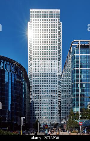 One Canada Square, entworfen von César Pelli mit Adamson Associates und Frederick Gibberd Coombes, 1991; Canary Wharf, London, UK Stockfoto