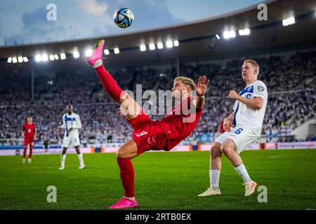 10. September 2023: Jonas Wind (Dänemark) kontrolliert den Ball während eines Qualifikationsspiels der Gruppe H zur EURO 2024, Finnland gegen Dänemark, im Olympiastadion Helsinki, Finnland. Kim Price/CSM Stockfoto