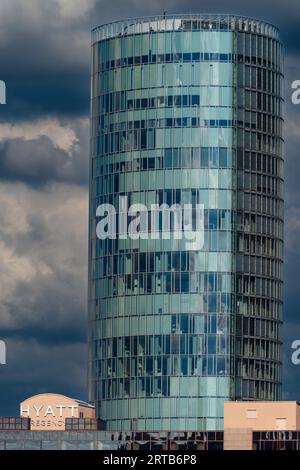 LVR Tower, KölnTriangle, Sitz der Europäischen Agentur für Flugsicherheit, EASA, und Hyatt Regency Hotel in Deutz, Köln, Nordrhein-Westfalen, Stockfoto