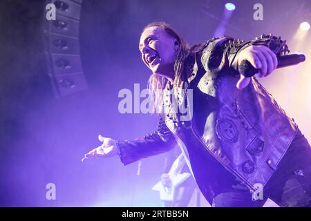 Oslo, Norwegen. September 2023. Die deutsche Speed-Metal-Band Helloween spielt ein Live-Konzert im Sentrum Scene in Oslo. Hier wird Sänger Andi Deris live auf der Bühne gesehen. (Foto: Gonzales Photo - Terje Dokken). Stockfoto