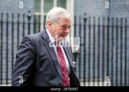 Downing Street, London, Großbritannien. September 2023. Lord True CBE, Leiter des House of Lords, Lord Privy Seal, nimmt an der wöchentlichen Kabinettssitzung in der 10 Downing Street Teil. Foto von Amanda Rose/Alamy Live News Stockfoto