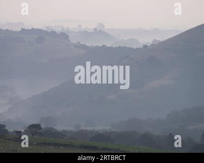 Landschaft von Stiperstones, einem felsigen Quarzitgrat in South Shropshire, England. Stockfoto