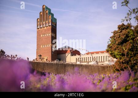 UNESCO-Weltkulturerbe Mathildenhöhe Darmstadt, Hochzeitsturm, Künstler'39; Kolonie Hessen, Deutschland, Europa Stockfoto