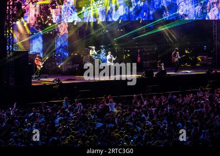 Die Stone Roses treten im Wembley Stadium auf Stockfoto