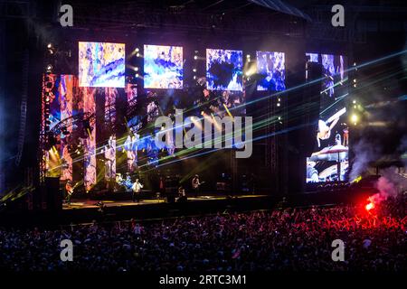 Die Stone Roses treten im Wembley Stadium auf Stockfoto