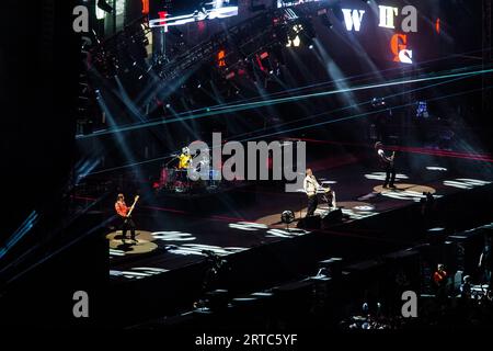Die Stone Roses treten im Wembley Stadium auf Stockfoto