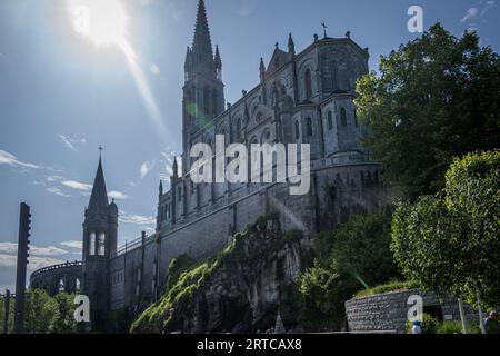 Basilika der Unbefleckten Empfängnis in Lourdes, Frankreich Stockfoto