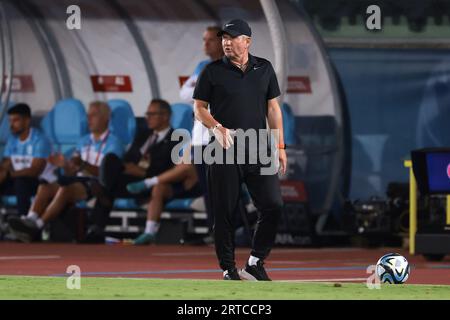 Serravalle, Italien, 10. September 2023. Matjaz Kek, Cheftrainer Sloweniens, reagiert während des Spiels der UEFA EURO 2024 im Stadion San Marino in Serravalle. Auf dem Bild sollte stehen: Jonathan Moscrop / Sportimage Stockfoto