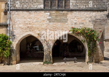 Monpazier ist eines der schönsten Dörfer Frankreichs und die berühmteste bastide. Dordogne. Stockfoto