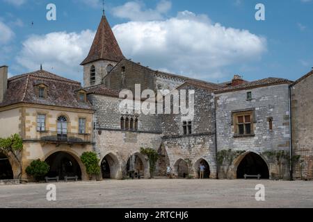 Monpazier ist eines der schönsten Dörfer Frankreichs und die berühmteste bastide. Dordogne. Stockfoto