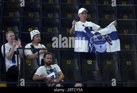 Zagreb, Kroatien. September 2023. Finnland-Fans beim Finale des Davis Cup 2023 in der Arena Gripe Sports Centre am 12. September 2023 in Split, Kroatien. Foto: Sanjin Strucic/PIXSELL Credit: Pixsell/Alamy Live News Stockfoto