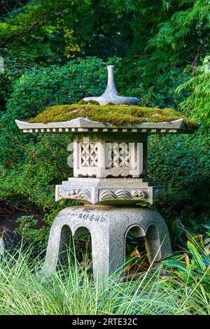 Japanische Dekoration in VanDusen Gardens in Vancouver Stockfoto