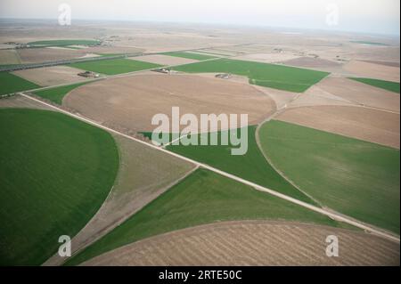 Luftaufnahme eines zentralen Pivot-Bewässerungssystems; Alliance, Nebraska, Vereinigte Staaten von Amerika Stockfoto