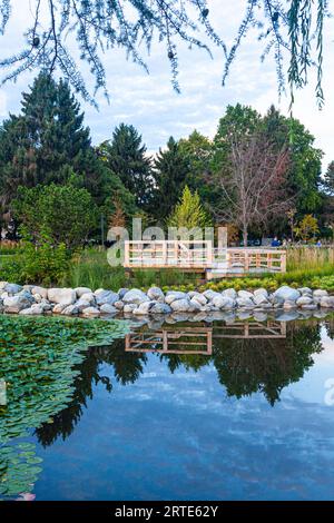 Reflektierender Blick auf den Minoru Lakes Park in Richmond, British Columbia, Kanada Stockfoto