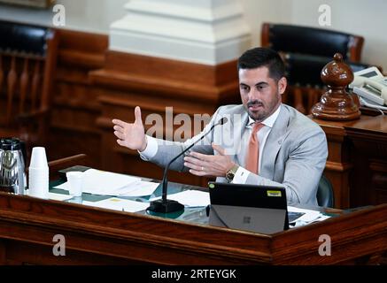 Austin Texas USA, 12. September 2023. Der Zeuge der Staatsanwaltschaft, BRANDON CAMMACK, bezeugt während der Morgensitzung am sechsten Tag im Amtsenthebungsverfahren von Texas Attorney General Ken Paxton im Senat von Texas. Quelle: Bob Daemmrich/Alamy Live News Stockfoto