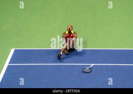 Coco Gauff (USA) gewinnt die Women's Singles Finals beim US Open Tennis 2023. Stockfoto