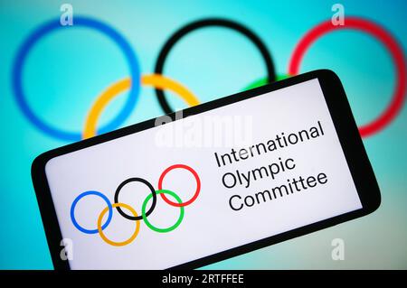 Ukraine. September 2023. In dieser Abbildung ist das Logo des Internationalen Olympischen Komitees (IOC) auf einem Smartphone-Bildschirm zu sehen. Quelle: SOPA Images Limited/Alamy Live News Stockfoto