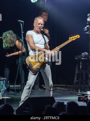 Miami, Vereinigte Staaten Von Amerika. September 2023. HOLLYWOOD, FL – SEP 12: Sting spielt am 12. September 2023 bei Hard Rock Live im Seminole Hard Rock Hotel & Casino Hollywood in Hollywood, Florida. (Foto: Alberto E. Tamargo/SIPA USA) Credit: SIPA USA/Alamy Live News Stockfoto