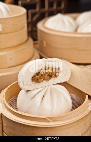 Baozi (chinesische gedämpfte Brötchen), chinesisches Brötchen, bao zi Stockfoto