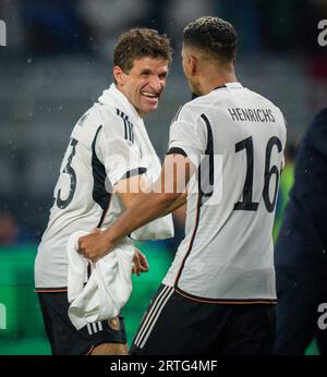 Dortmund, Deutschland. September 2023. Torjubel: Thomas Müller (Deutschland), Benjamin Henrichs (Deutschland) Deutschland - Frankreich 12.09.2023 Copyri Stockfoto