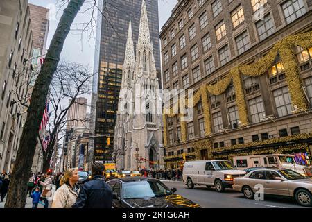 Die Fifth Avenue in Manhattan New York, New York, USA Stockfoto