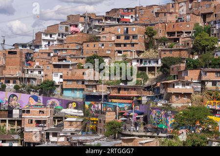 Häuser in Comuna 13 (San Javier), Viertel Medellin, Antioquia, Kolumbien Stockfoto