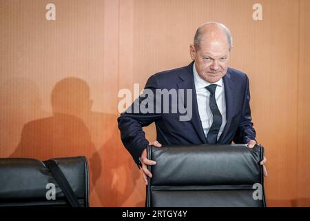 Berlin, Deutschland. September 2023. Bundeskanzler Olaf Scholz (SPD) nimmt an der Sitzung des Bundeskabinetts Teil. Quelle: Kay Nietfeld/dpa/Alamy Live News Stockfoto