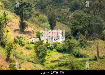 Blick auf Morningside - eine verlassene deutsche historische Siedlung im Uluguru-Gebirge, Morogoro Town, Tansania Stockfoto