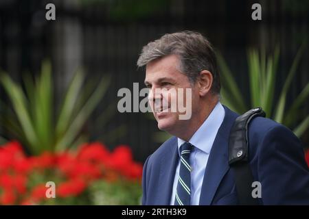 RTE-Generaldirektor Kevin Bakhurst kommt im Leinster House in Dublin an, um vor dem Oireachtas Media Committee über Governance-Fragen beim Sender aufzutreten. Bilddatum: Mittwoch, 13. September 2023. Stockfoto